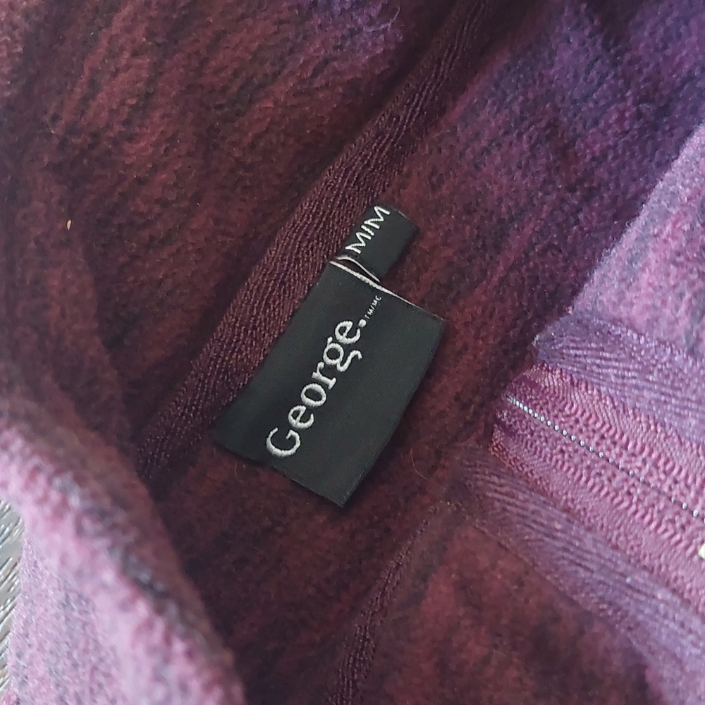 Fleece zip-up - Picture 2 of 6